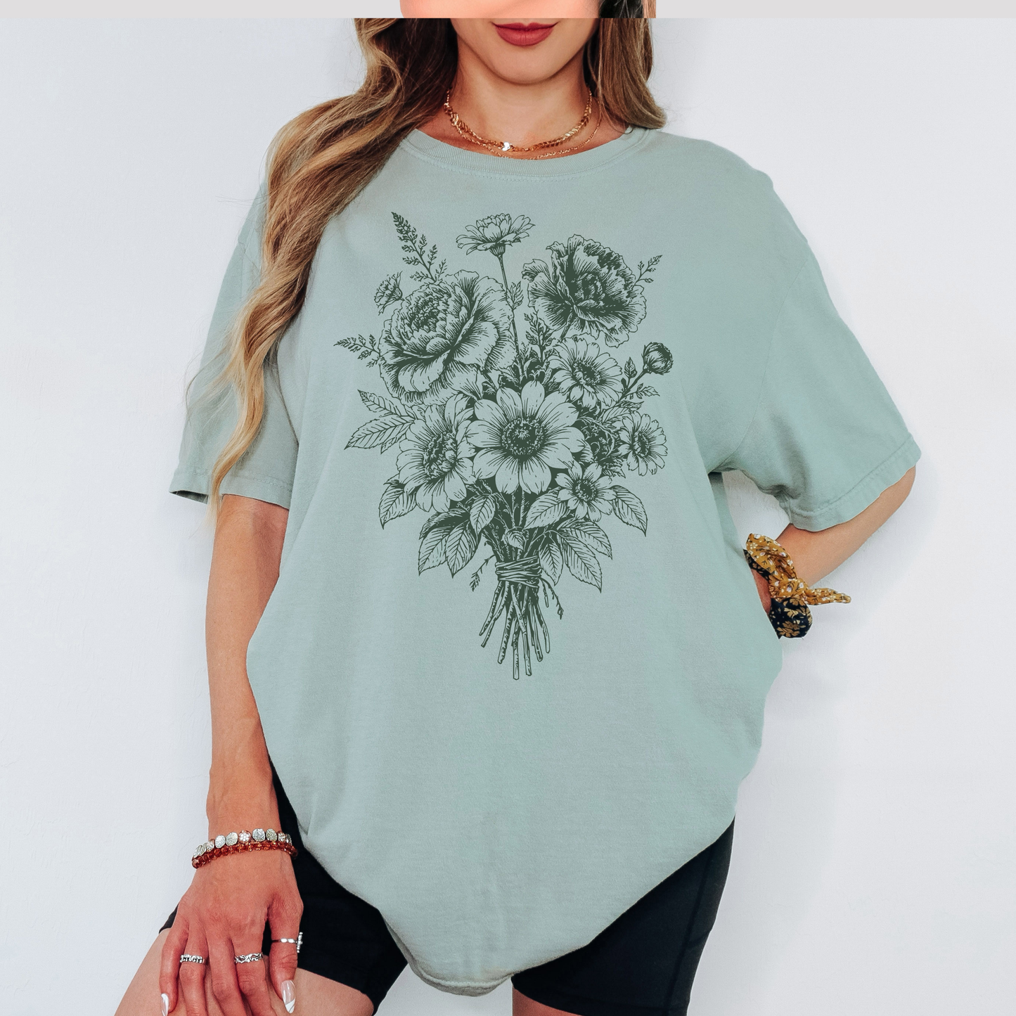 Cottagecore Bouquet T-Shirt – Linocut Vintage Floral Graphic Tee on Comfort Colors for Garden Lovers