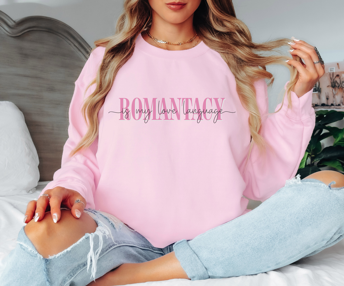 Romantasy Sweatshirt – “Romantasy Is My Love Language” Bookish Graphic Crewneck on Gildan
