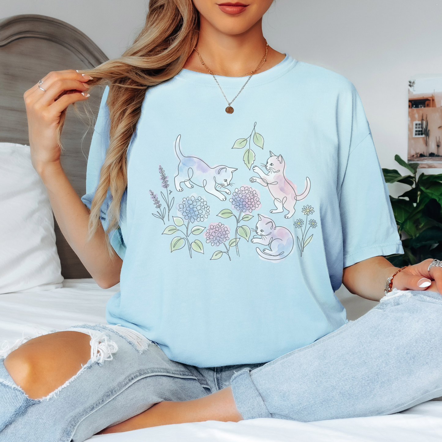 Cottagecore Kitten T-Shirt – Watercolor Floral Cat Graphic Tee on Comfort Colors for Cat & Garden Lovers