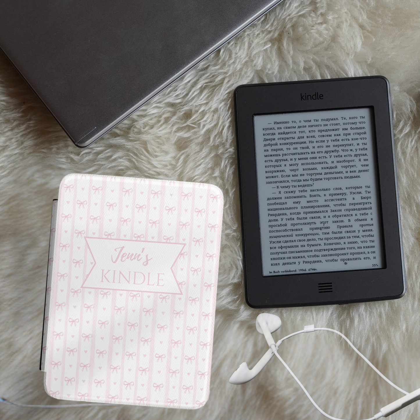 Personalized Coquette Kindle Case – Pink Bow Pattern Custom Name Aesthetic E-Reader Cover for Book Lovers